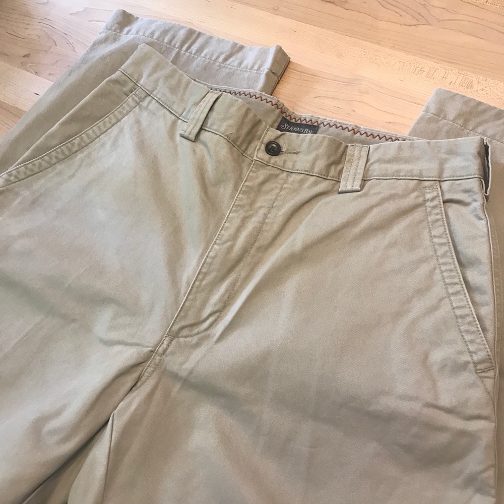 3/$20 🍀 St. Johns Bay Men’s Khaki Pants